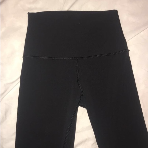 LULULEMON ALIGN PANT SIZE 2 - Picture 6 of 8